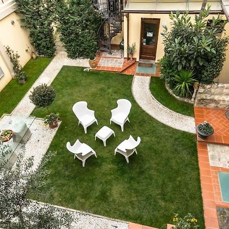 Comfy Portion Of Property By Villa Il Mosaico Florence Luaran gambar