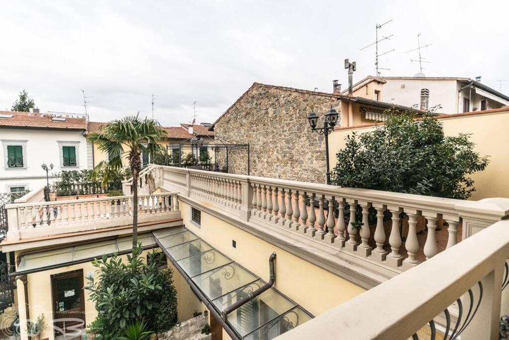 Comfy Portion Of Property By Villa Il Mosaico Florence Luaran gambar
